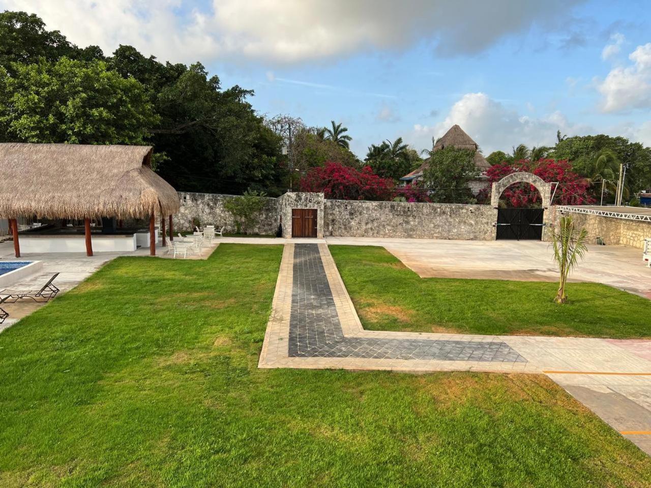 Guest House Stone Wall Residences Cancun Exterior photo